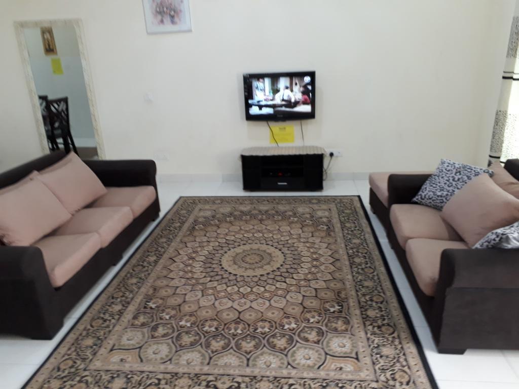 Kenanga Homestay Нилай Экстерьер фото