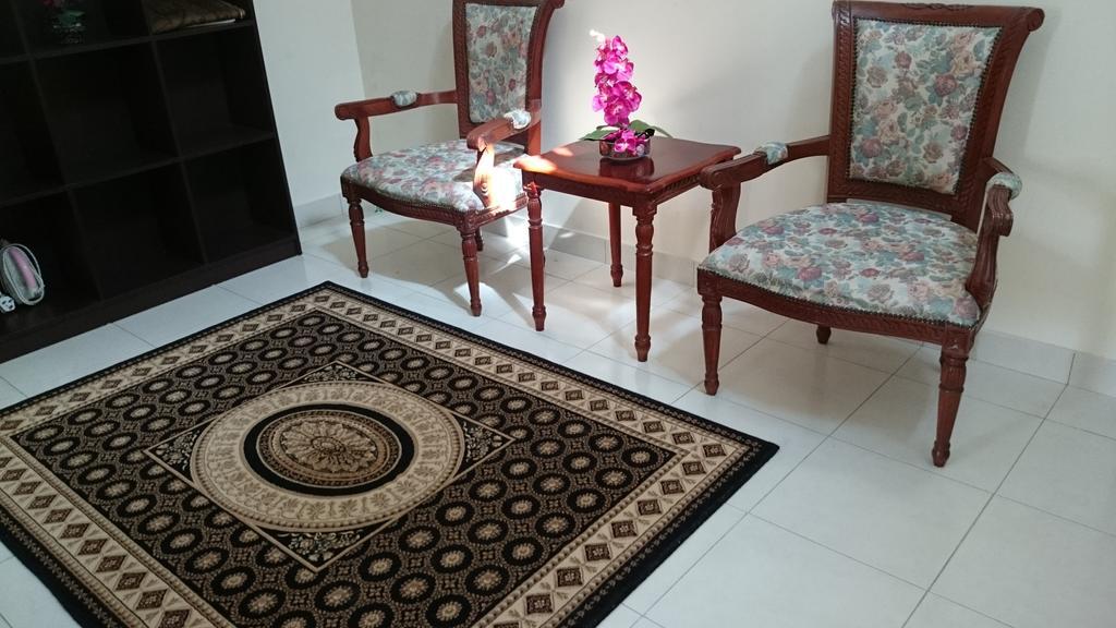 Kenanga Homestay Нилай Экстерьер фото